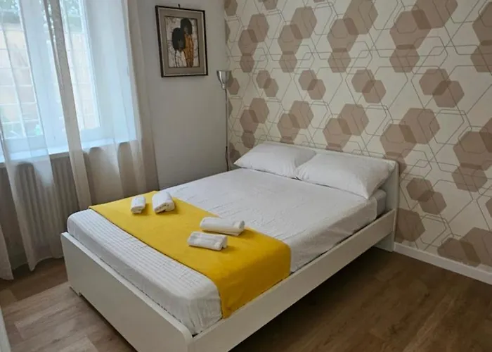 Appartamento Con Giardino Centocelle Metro C *