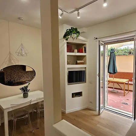 Con Giardino Centocelle Metro C Roma